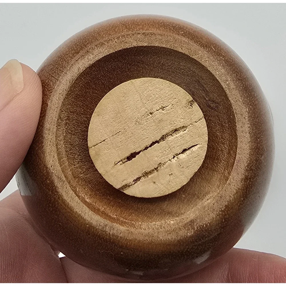 Vintage Wooden Wood MCM Mid Century Modern Salt and Pepper Shakers Round‎